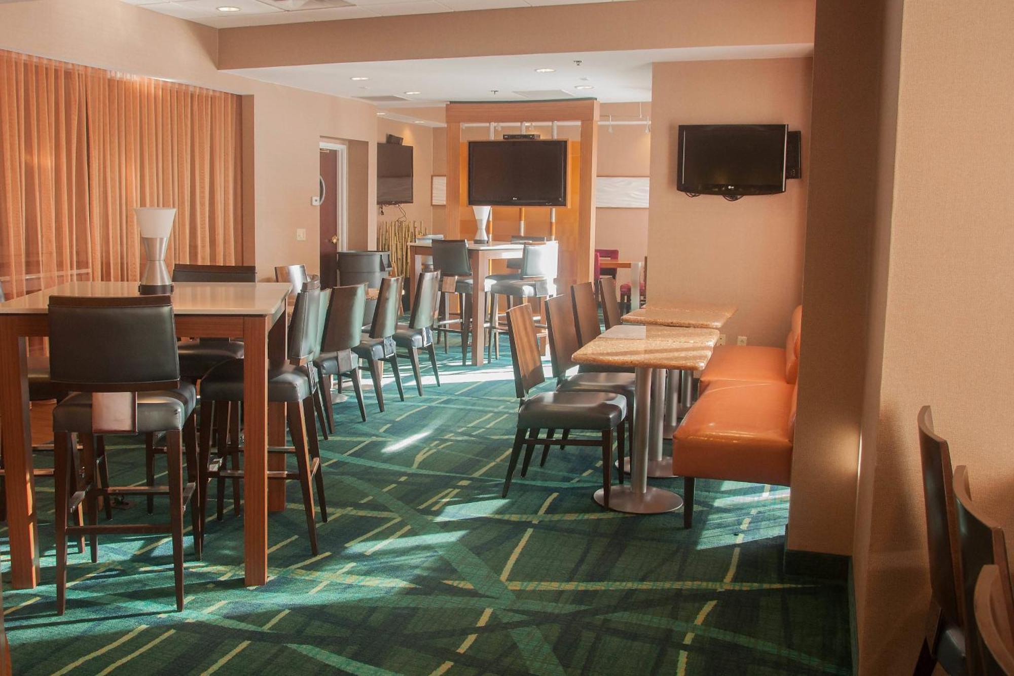 Springhill Suites Pittsburgh Monroeville Exterior foto